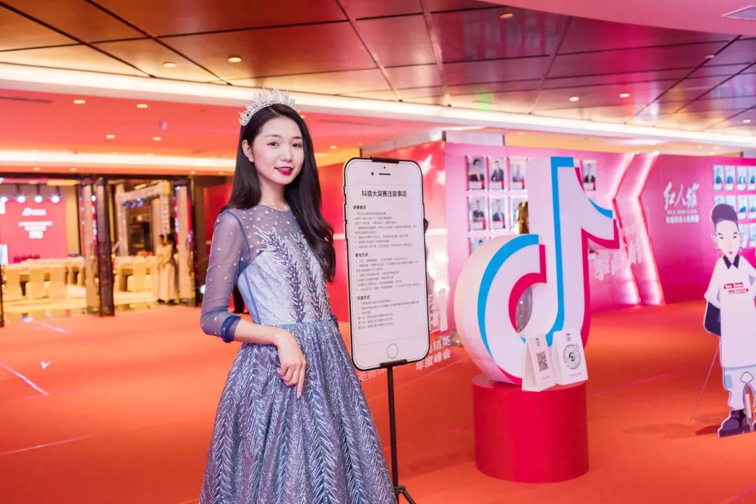 突圍再出發(fā)！ 圣德保陶瓷抖音企業(yè)號C位上線